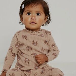 Old Navy Reindeer Cozy Set